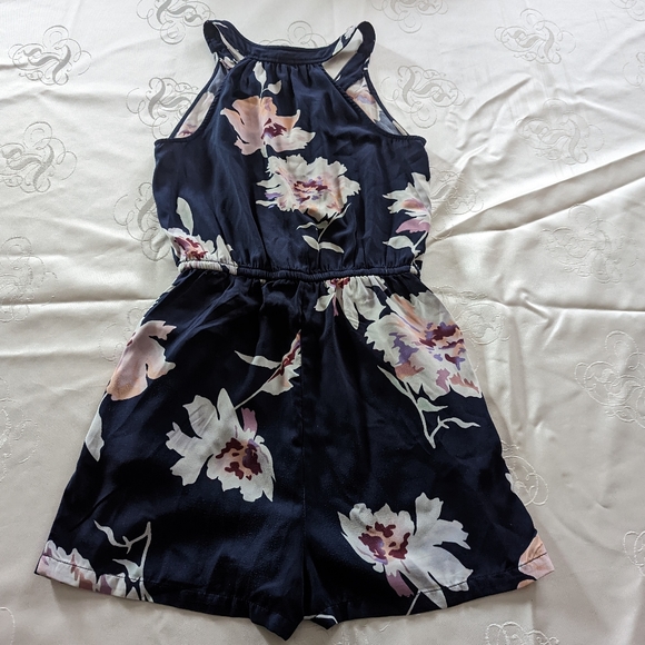 Dynamite - Romper - Size XS - Picture 2 of 4